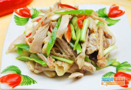 秋玲椒麻雞 品牌形象、加盟優(yōu)勢(shì)與餐飲管理全解析